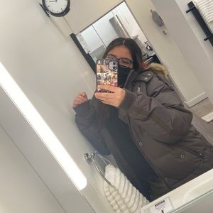 Meet your Posher, Luzia